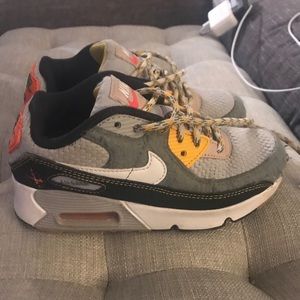 Nike Air Max 90 Special Edition Size 13y